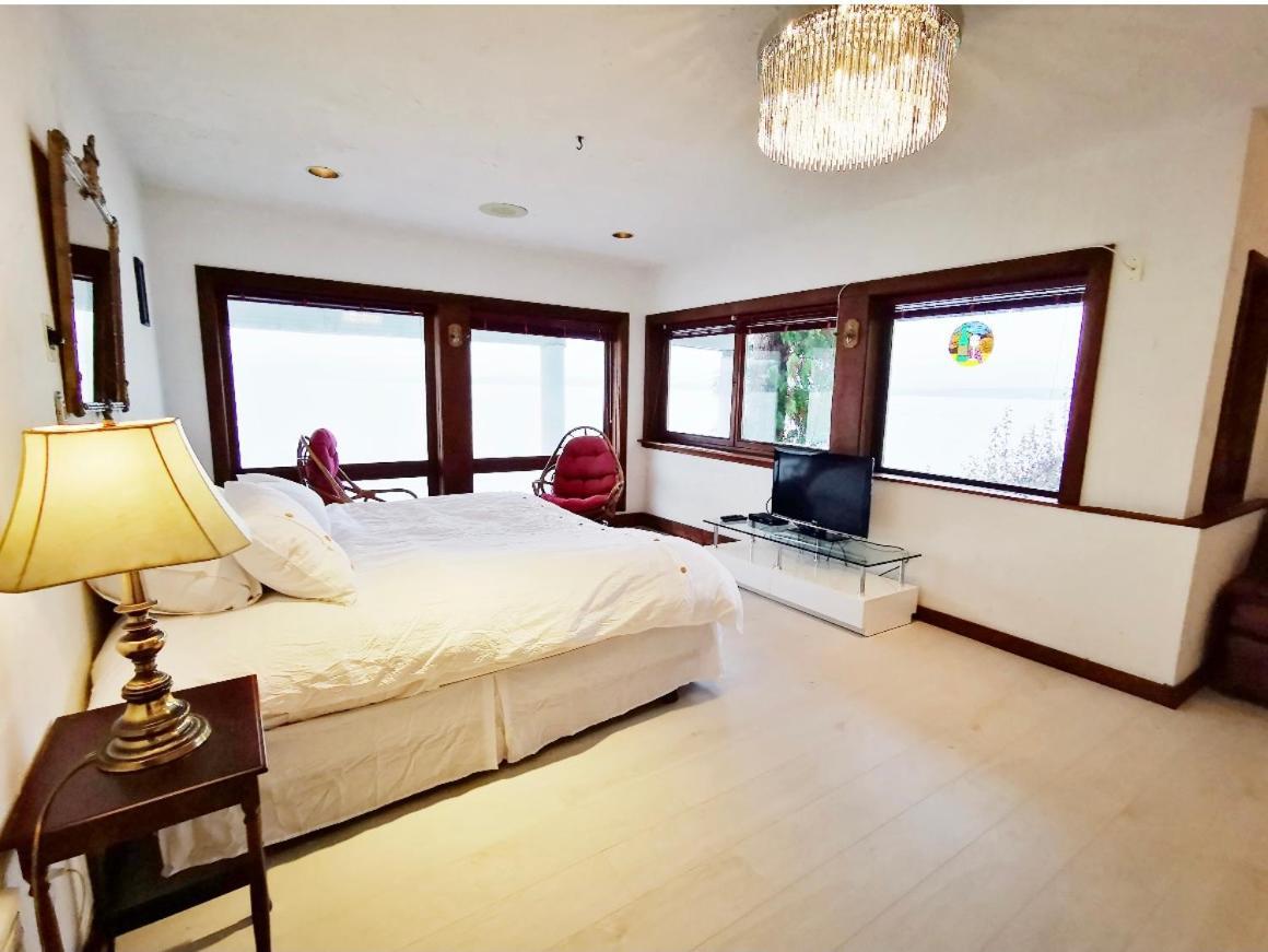 Walkon Waterfront Castle Cove Inn تشيماينوس المظهر الخارجي الصورة