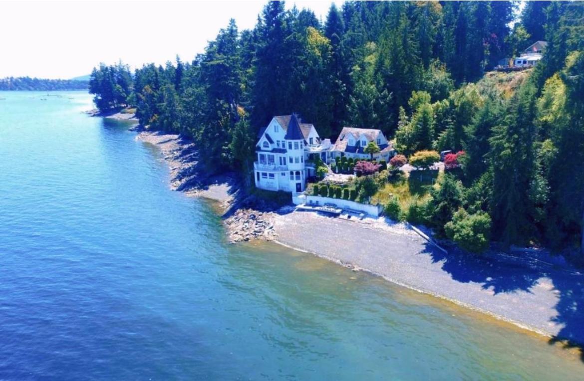 Walkon Waterfront Castle Cove Inn تشيماينوس المظهر الخارجي الصورة